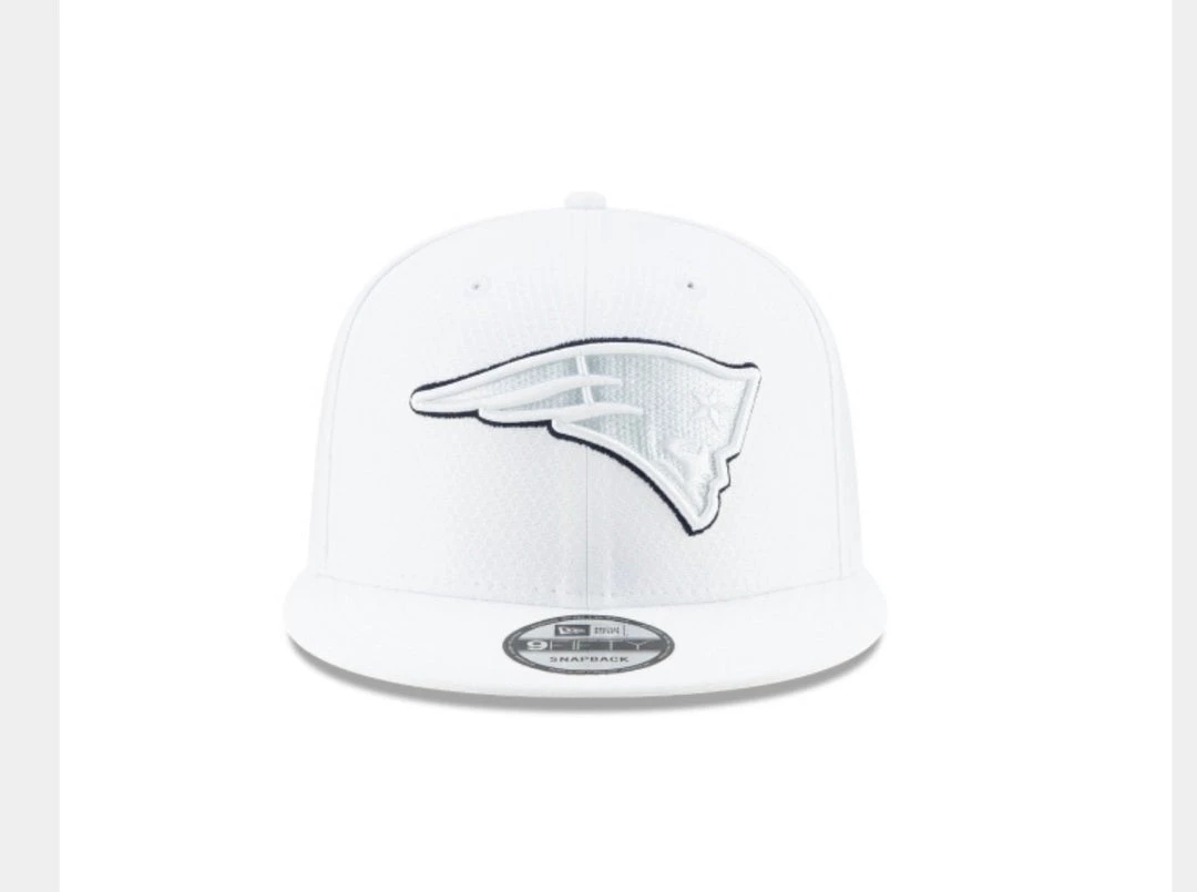 New England Patriots New Era 950 Platium Snap Back Hat 4 New England Patriots New Era 950 Platium Snap Back Hat