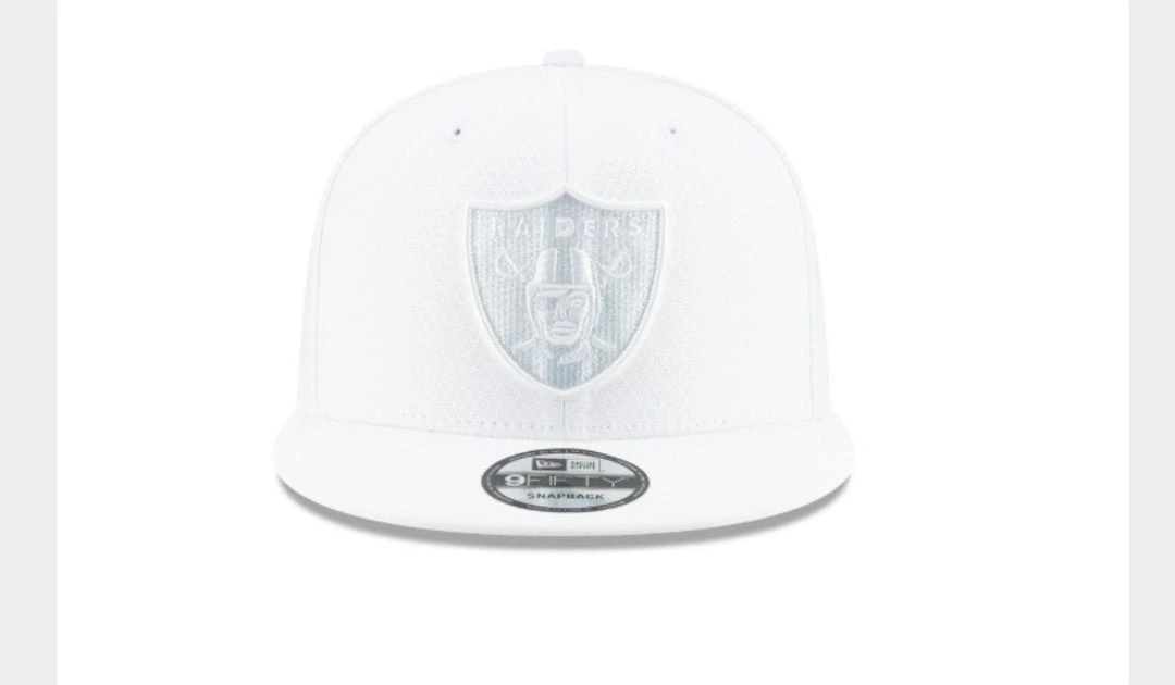 NEW ERA Las Vegas Raiders 950 OnField 4 NEW ERA Las Vegas Raiders 950 OnField