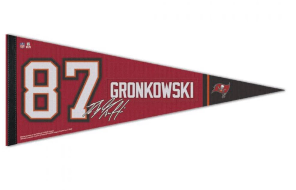 Wincraft Tampa Bay Buccaneers ROB Pennant 12" X 30" 3 Wincraft Tampa Bay Buccaneers ROB Pennant 12" X 30"