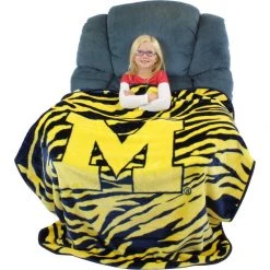 College Covers NCAA Michigan Wolverines Soft Raschel Throw Blanket